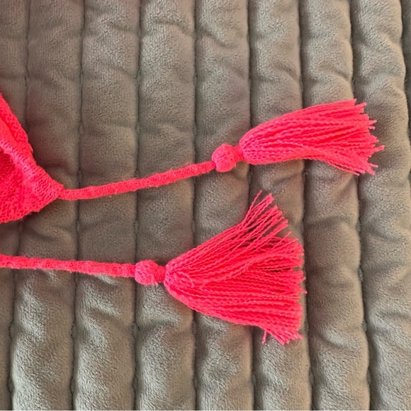 Lilly Pulitzer Hot Pink Light‎ Sweater with tassels size Small - Picture 3 of 7